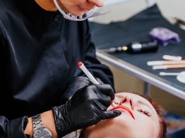 Микроблейдинг бровей фото до и после